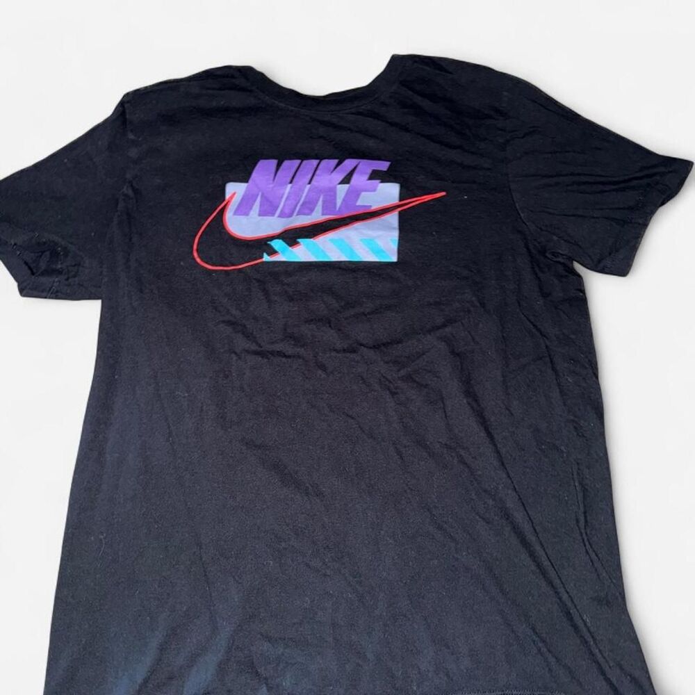 Nike Men's Black T-shirt